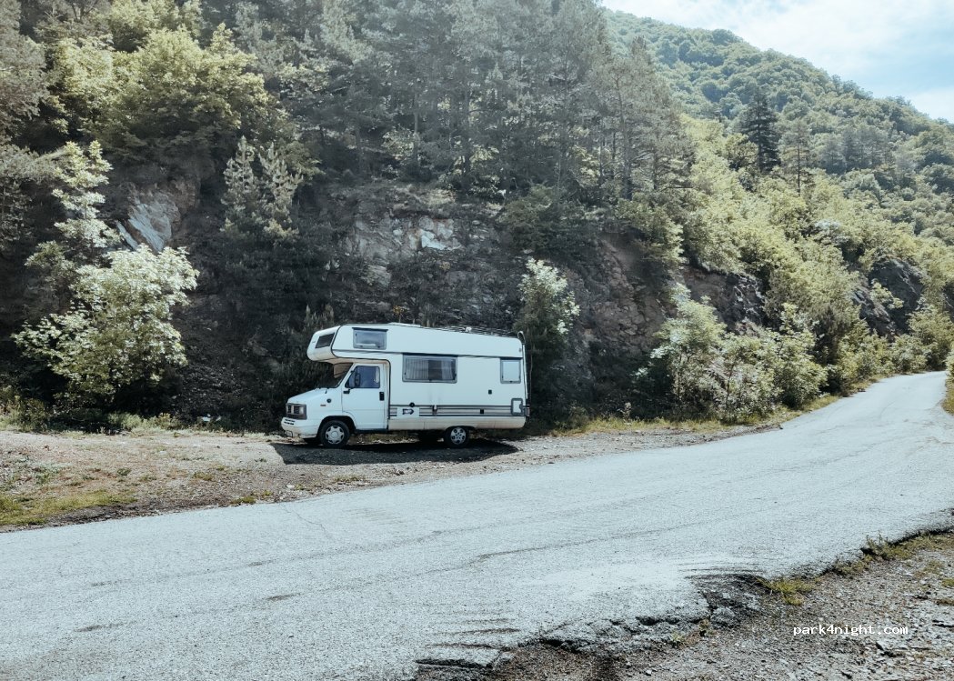 (2620) Samoranovo - Unnamed Road — foto
