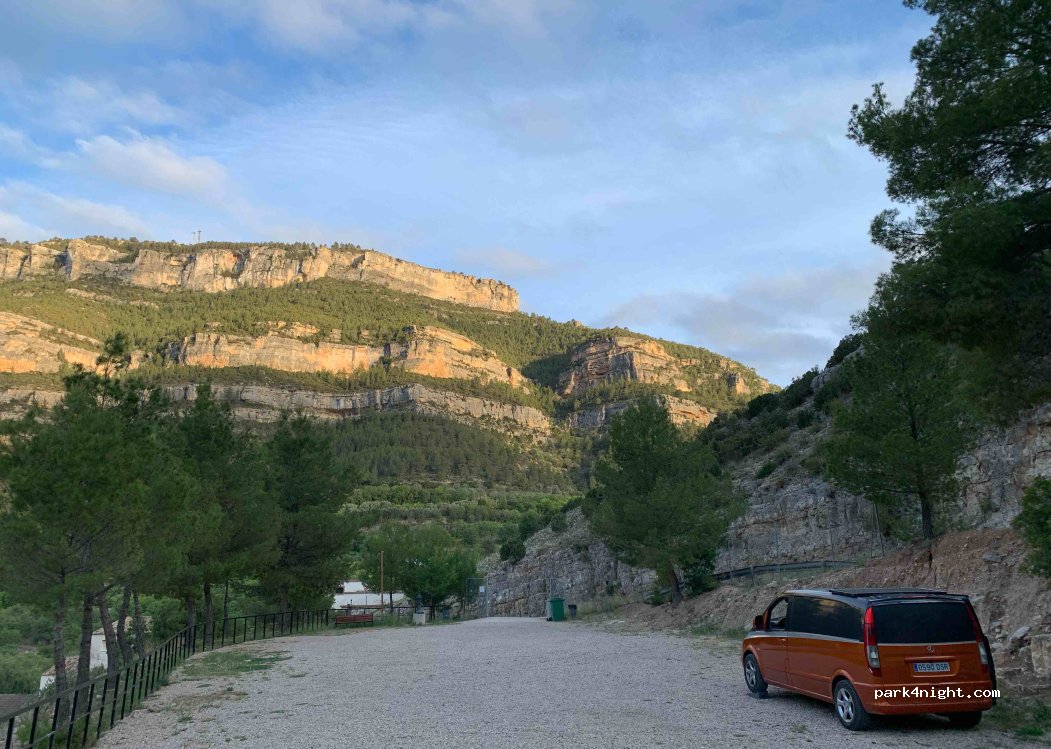 (46199) Cortes de Pallás - 50 Carretera la Muela — foto 4
