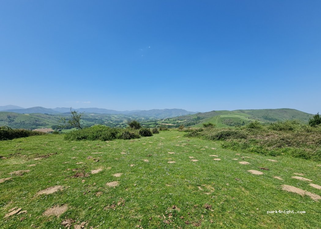 (64640) Lantabat - Unnamed road — foto 2