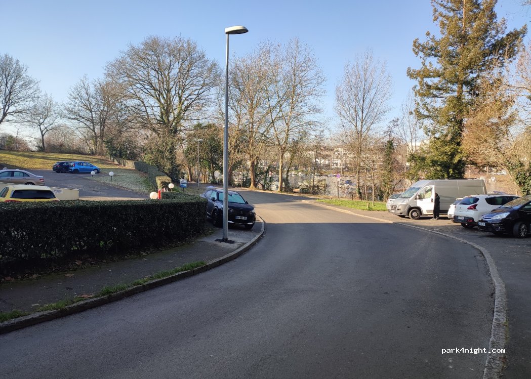 (44300) Nantes - 63 Rue du Port Durand — foto 2