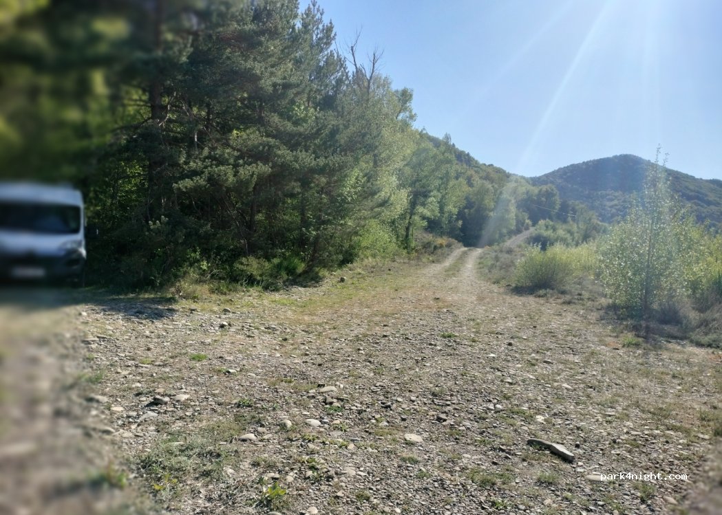 (22753) Puente la Reina de Jaca - — foto 3