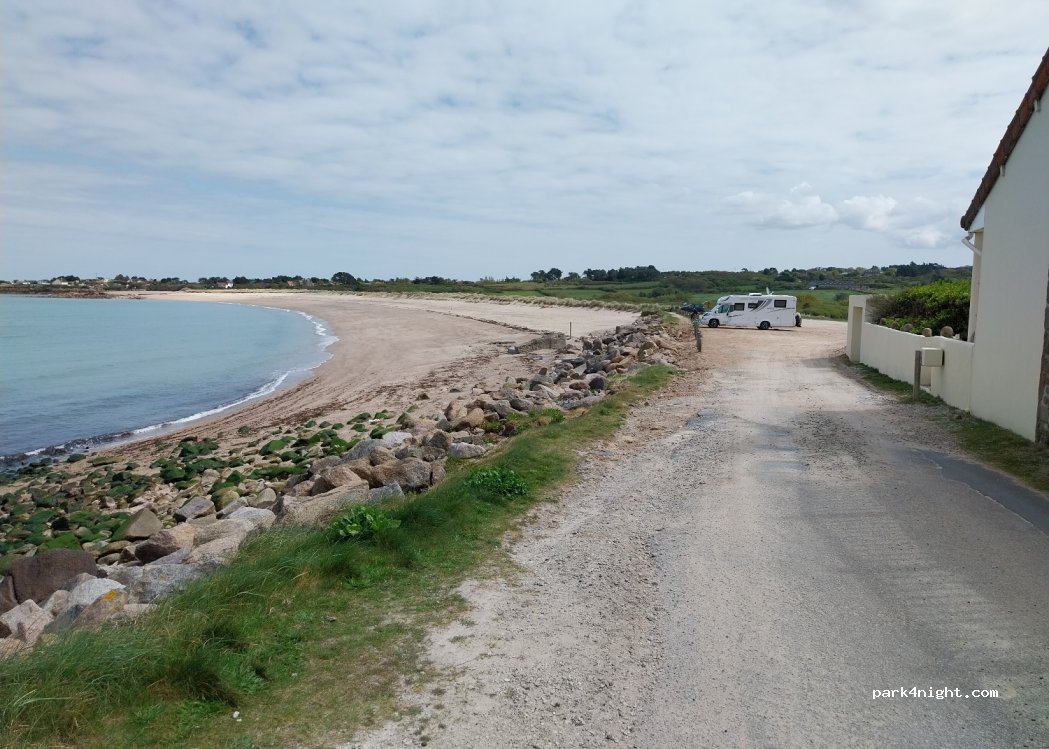 (50840) Fermanville - 80-82 Inglemare — foto 3