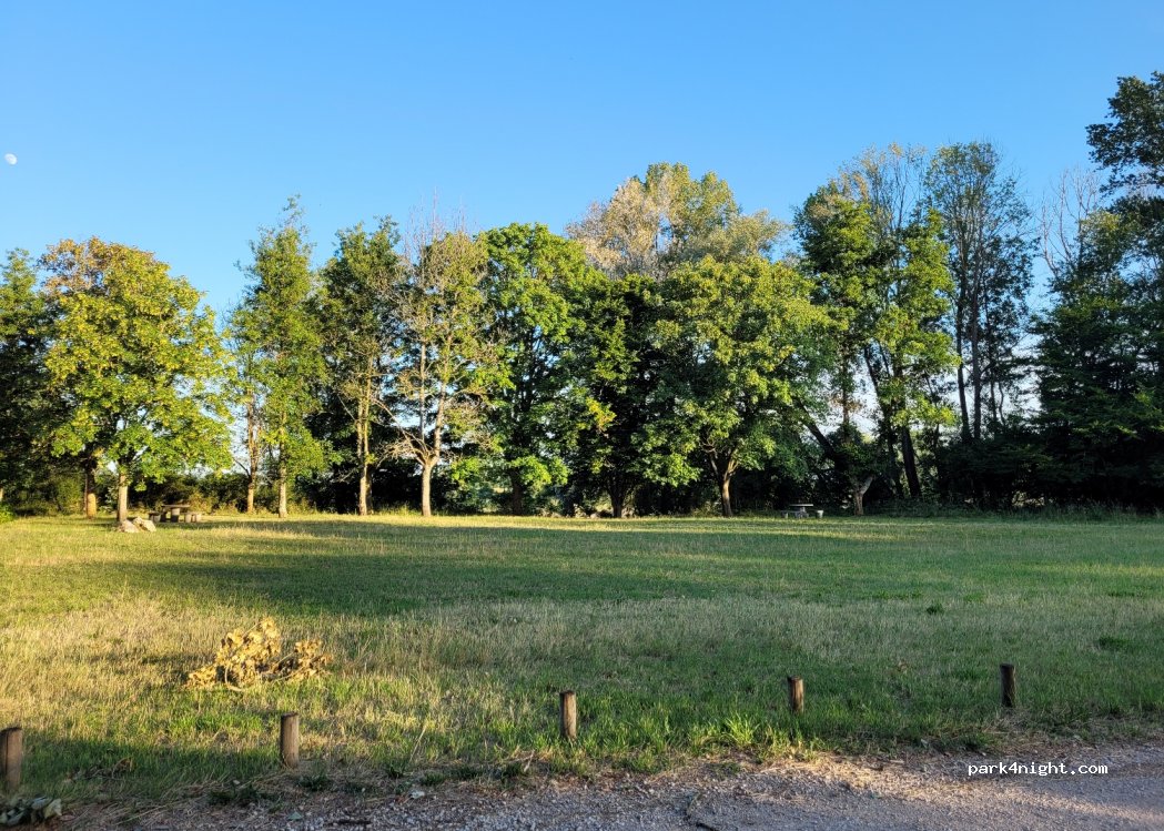 (45190) Beaugency - Unnamed Road — foto