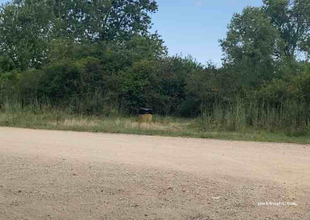 (45190) Beaugency - Unnamed Road — foto 3