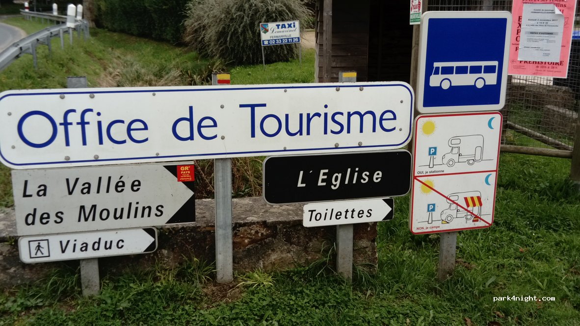 (50840) Fermanville - 18 La Vallée des Moulins — foto 2