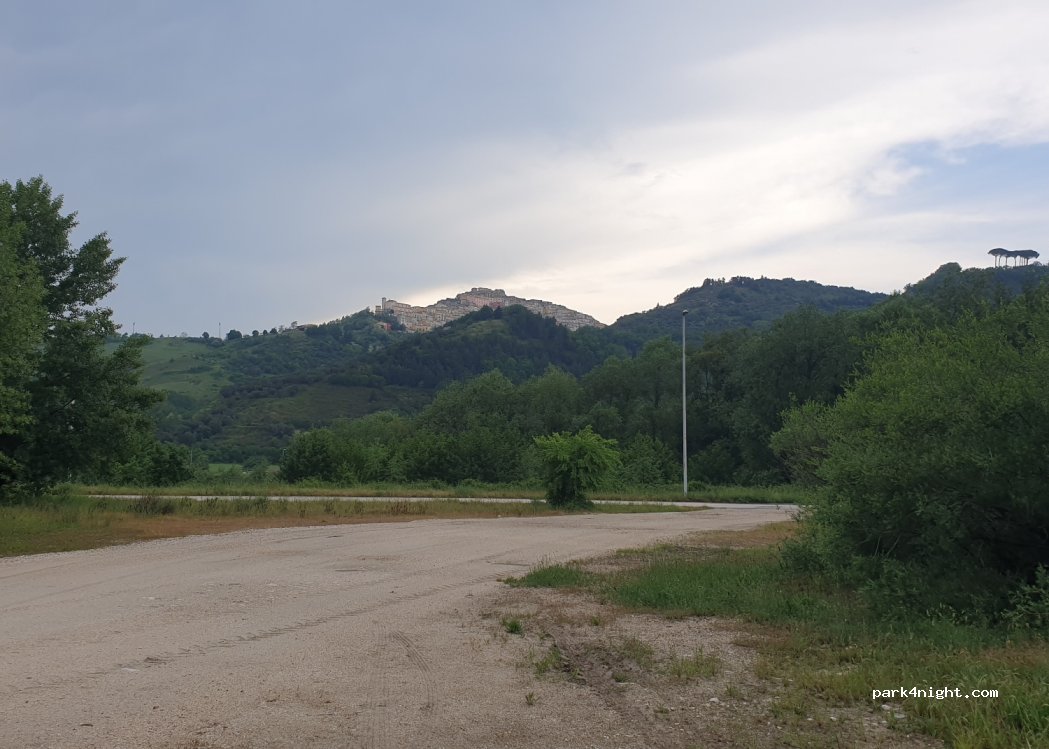 (83045) Isca - Unnamed Road — foto 2