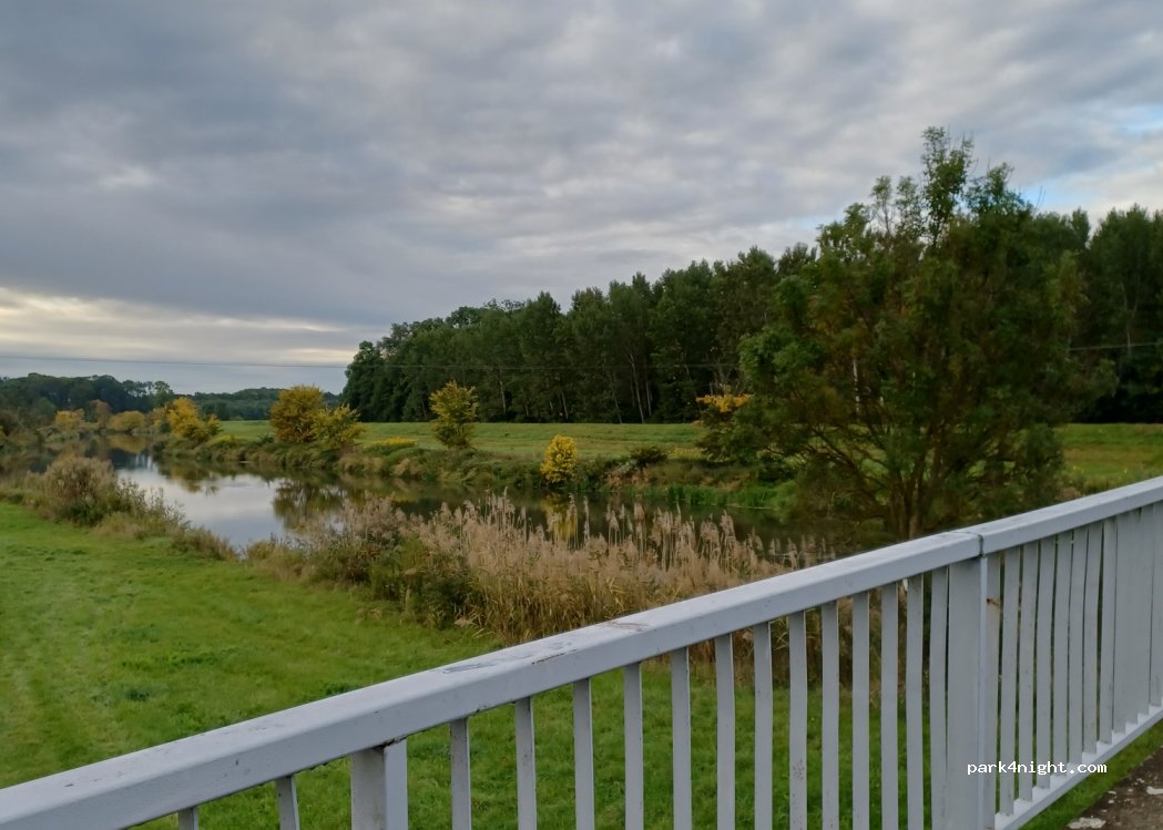 (691 46) Ladná - Unnamed road — foto 2