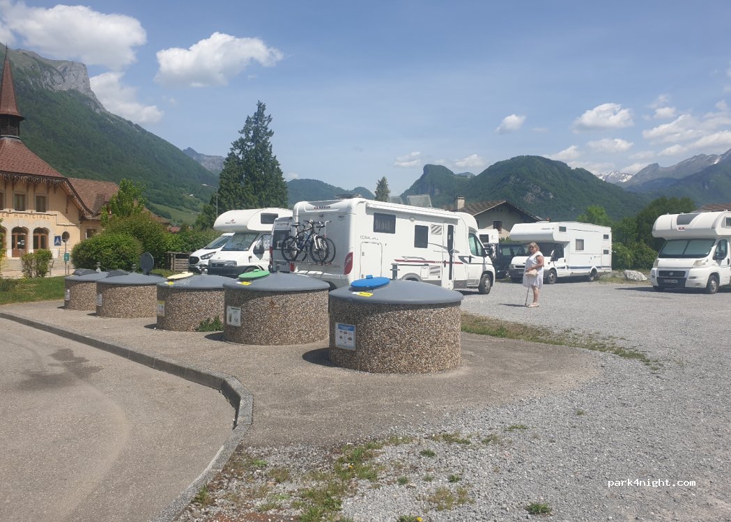 (74210) Faverges - 126 Rue de la République — foto 2