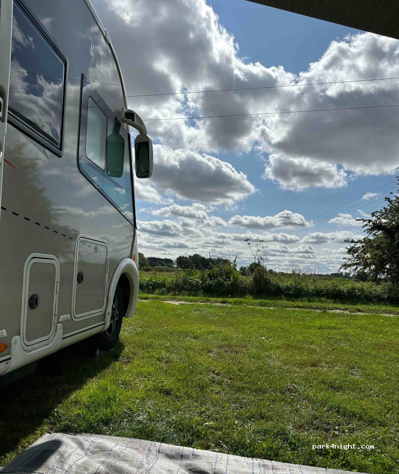 Karma Farm Eco Campsite — foto 3