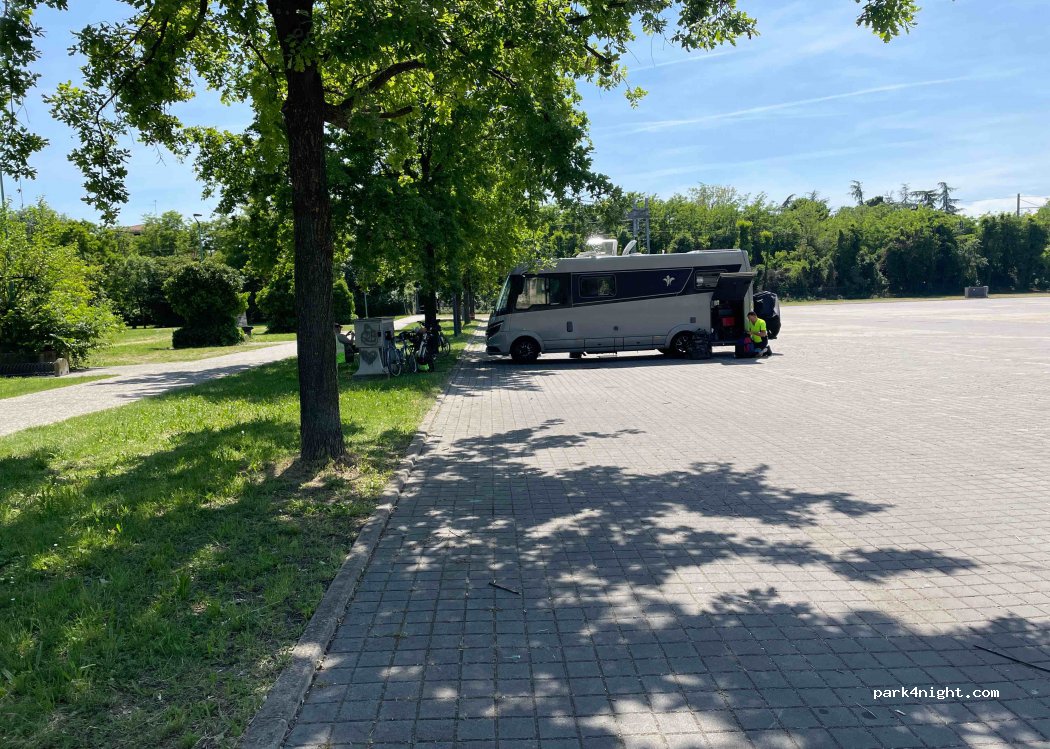 (42019) Scandiano - 11 Via Evidio Beucci — foto