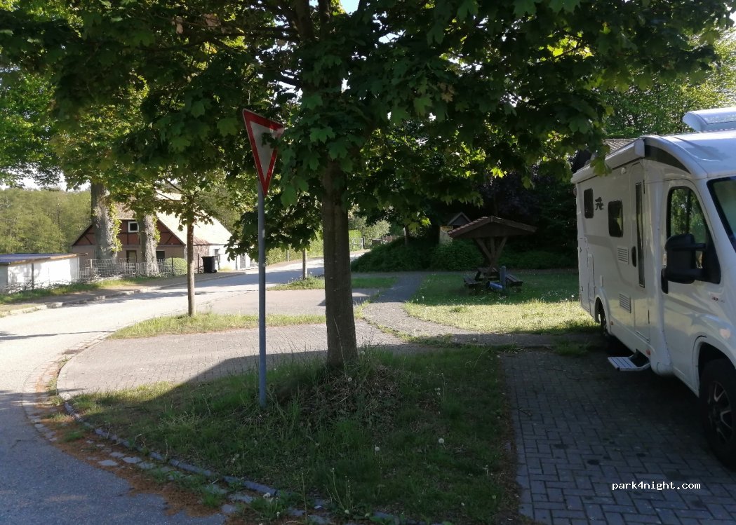 (23923) Selmsdorf - 19B Dorfstraße — foto