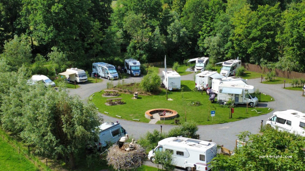 Camperplaats An de bèke — foto