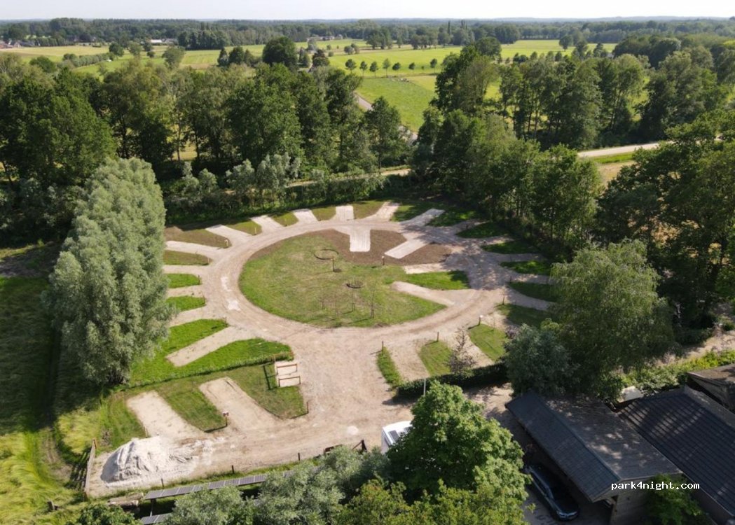 Camperplaats An de bèke — foto 5