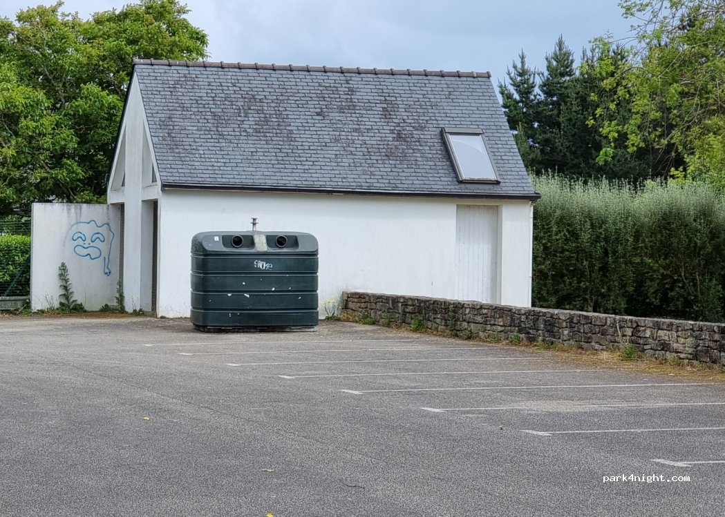 (29740) Plobannalec-Lesconil - 9 Route de Saint-Alour — foto