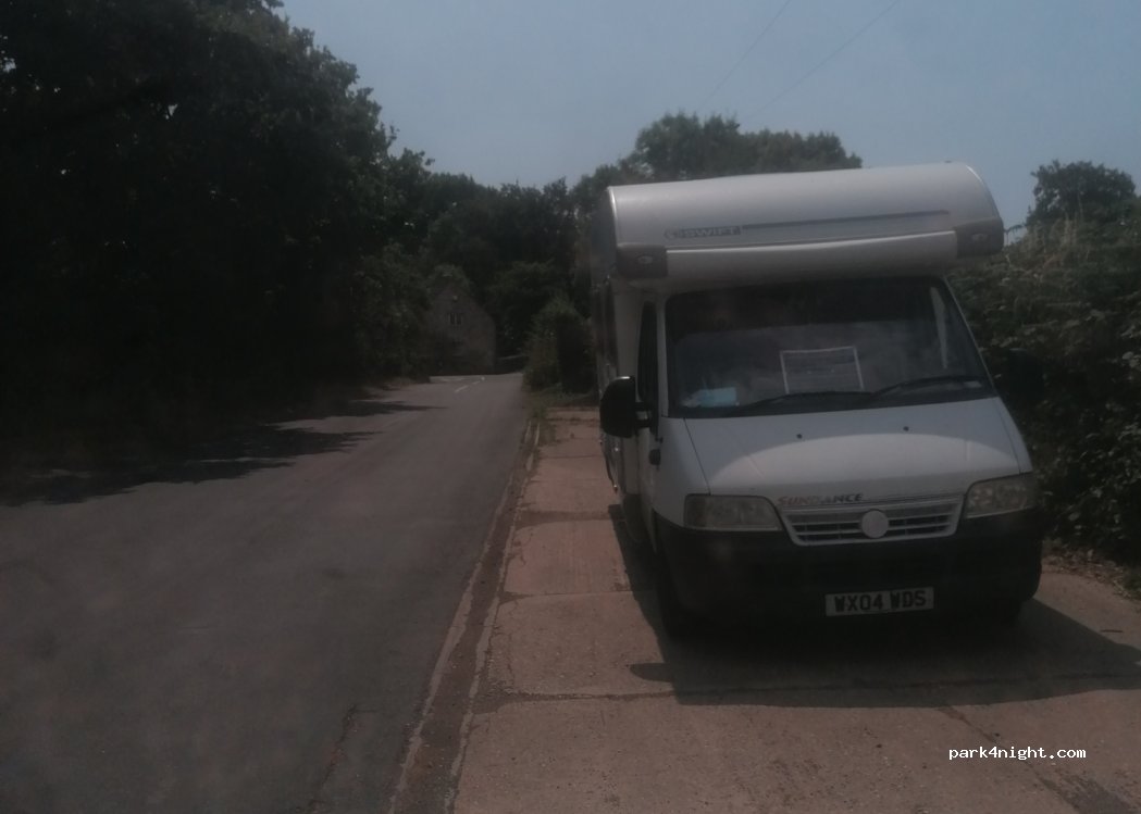 (TA20 4PH) Thorncombe - Horseshoe Rd — foto 2