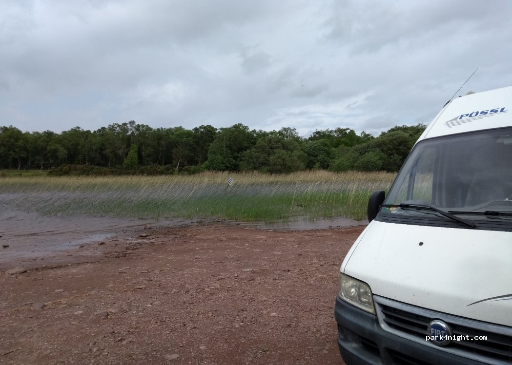 (H91 V302) Lough Cutra - — foto