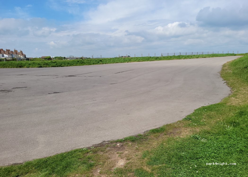(HU19 2BT) Withernsea - 10 B1242 — foto