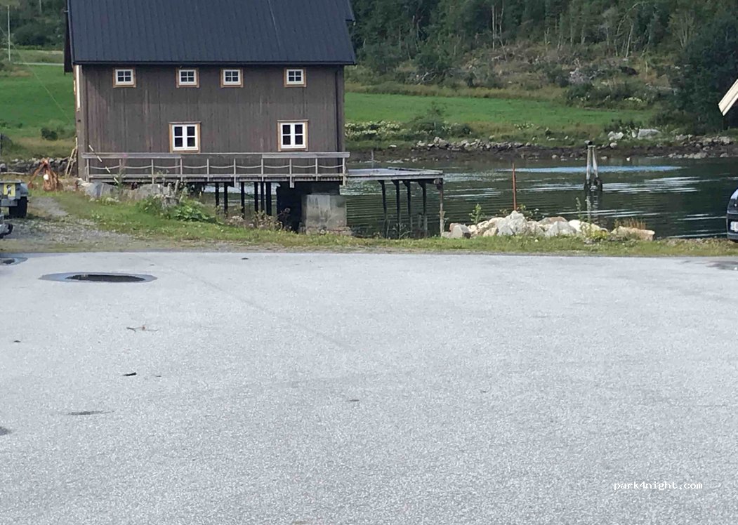 (6699) Kjørsvikbugen - 690 Hemnevegen — foto 3