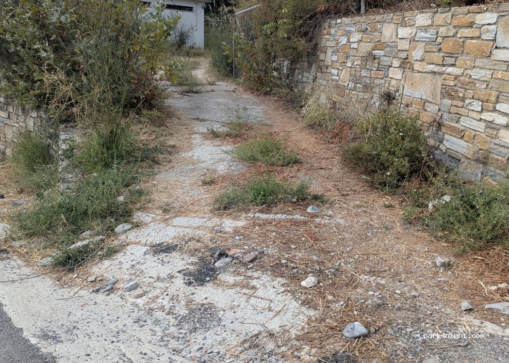 (370 12) Tsagkarada - Unnamed Road — foto 5