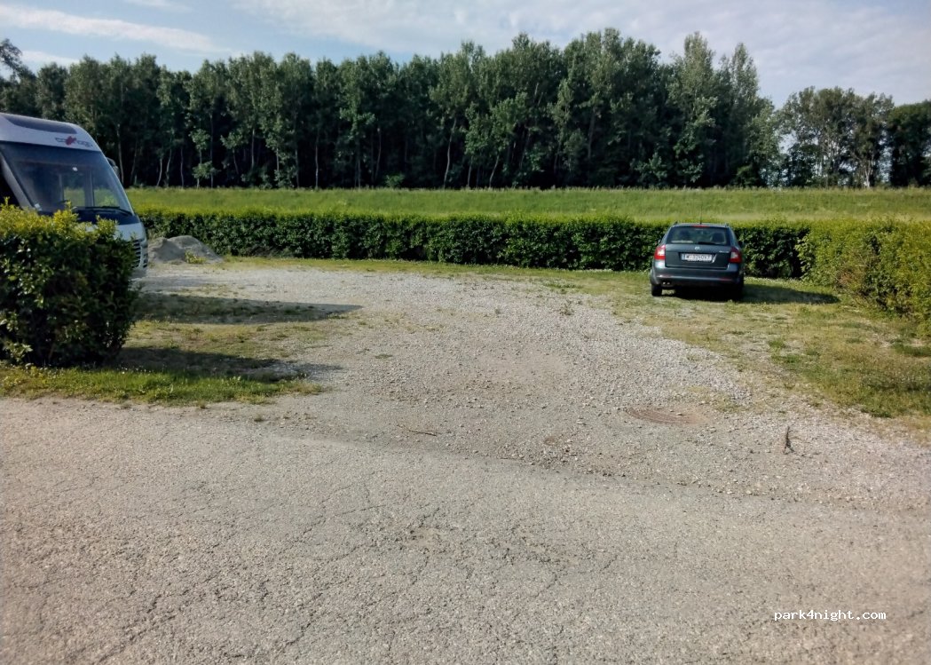 (2301) Schönau an der Donau - 7 Fährstraße — foto 2