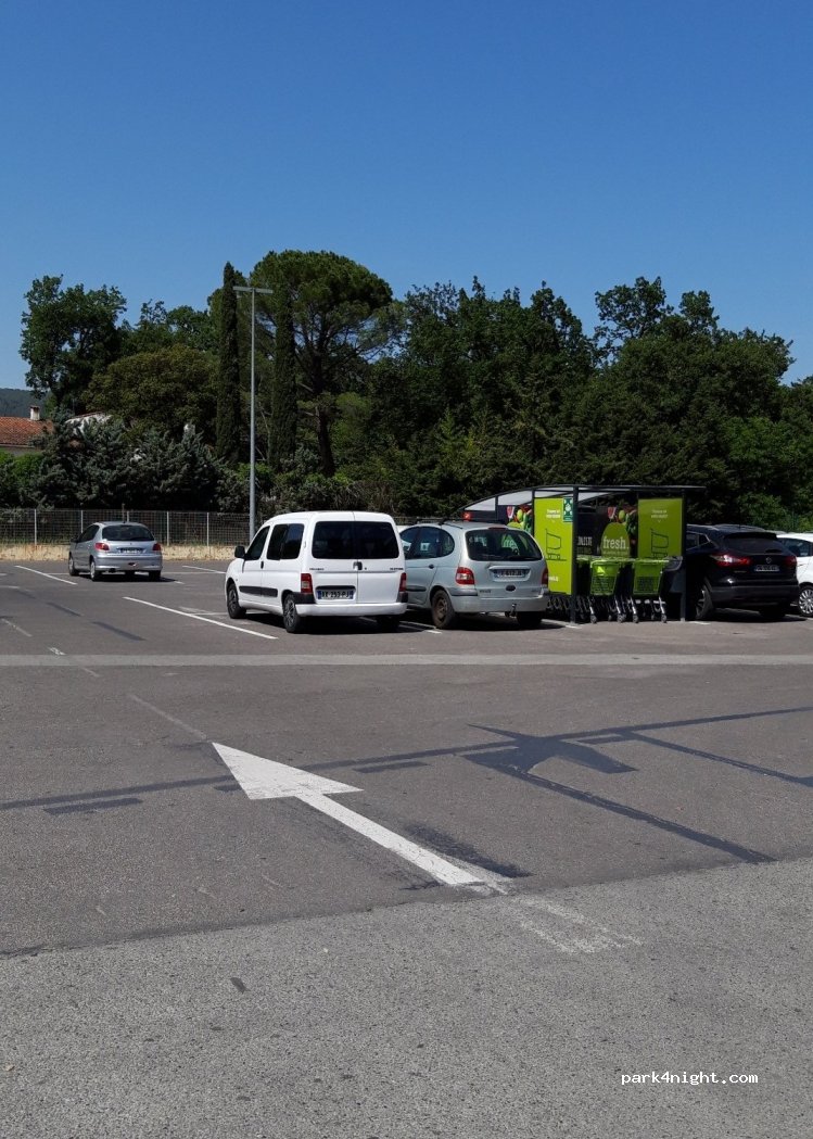 (83300) Draguignan - 282 Chemin Saint-Louis — foto