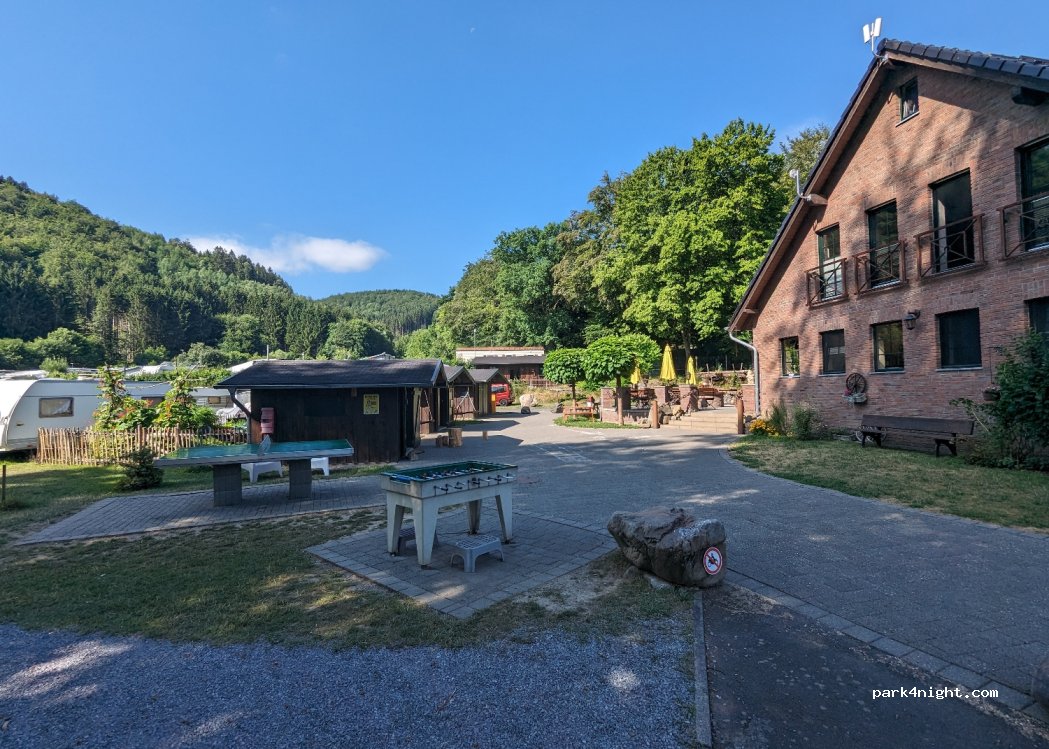 Camp Hammer — foto 3