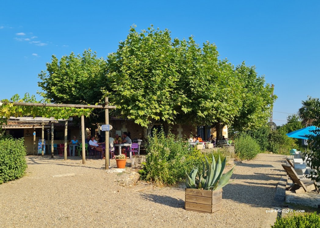 Camping Lestaubière | Camping à Douville en Dordogne — foto 3