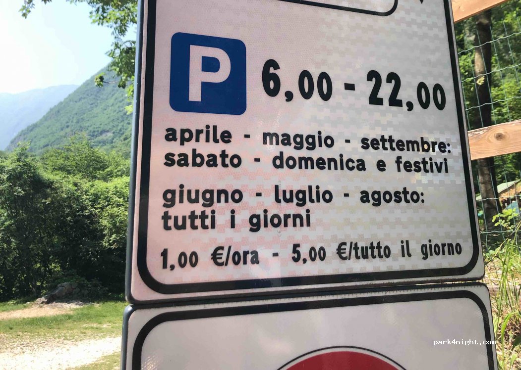(36010) Arsiero - Unnamed Road — foto