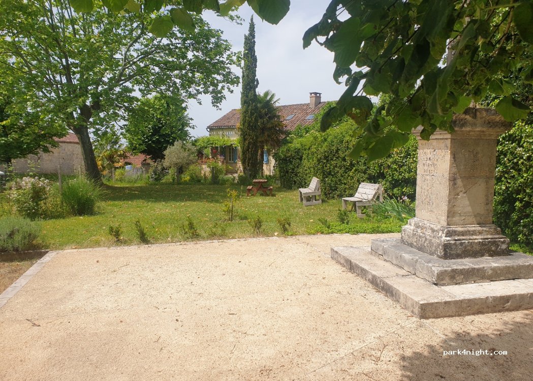 (46090) Francoulès - D49 — foto 2