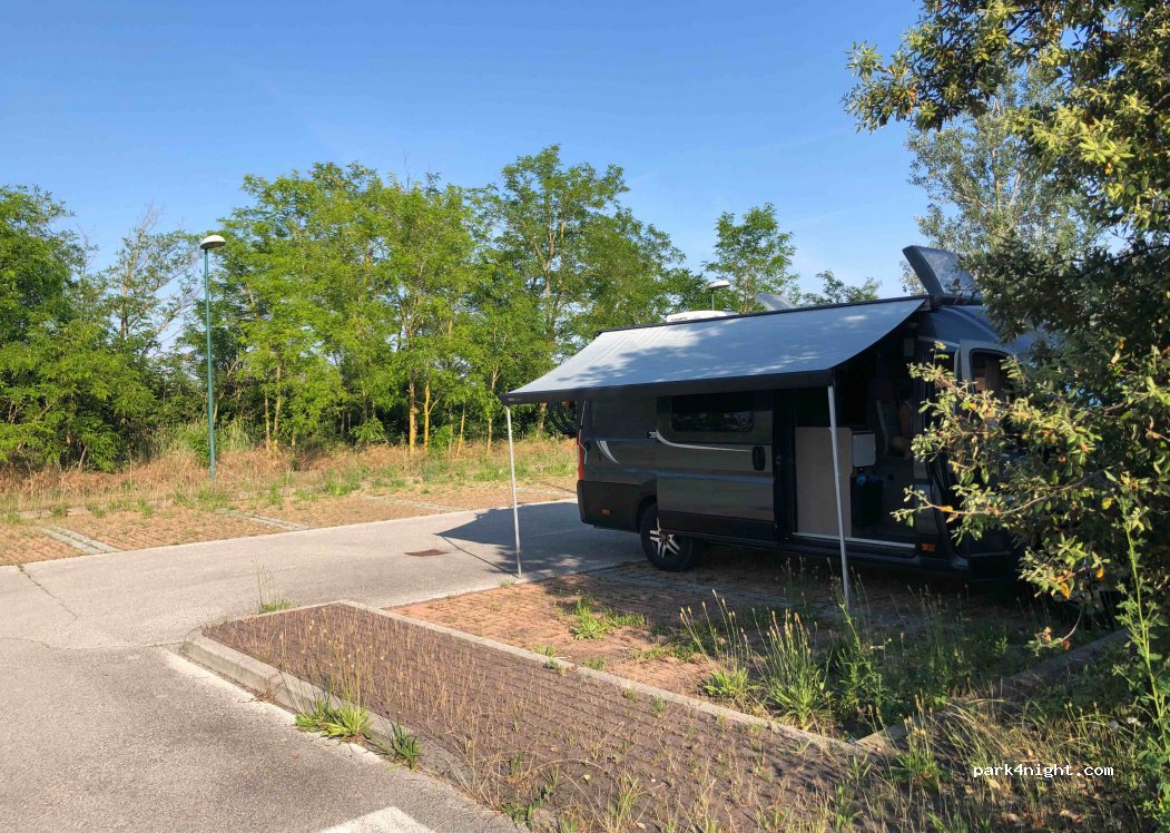 (30013) Cavallino-Treporti - 500 Via Fausta — foto