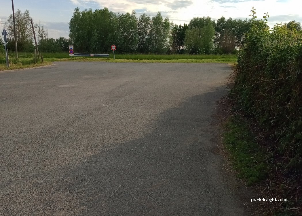 (59189) Thiennes - 17 Rue du Rivage — foto 2
