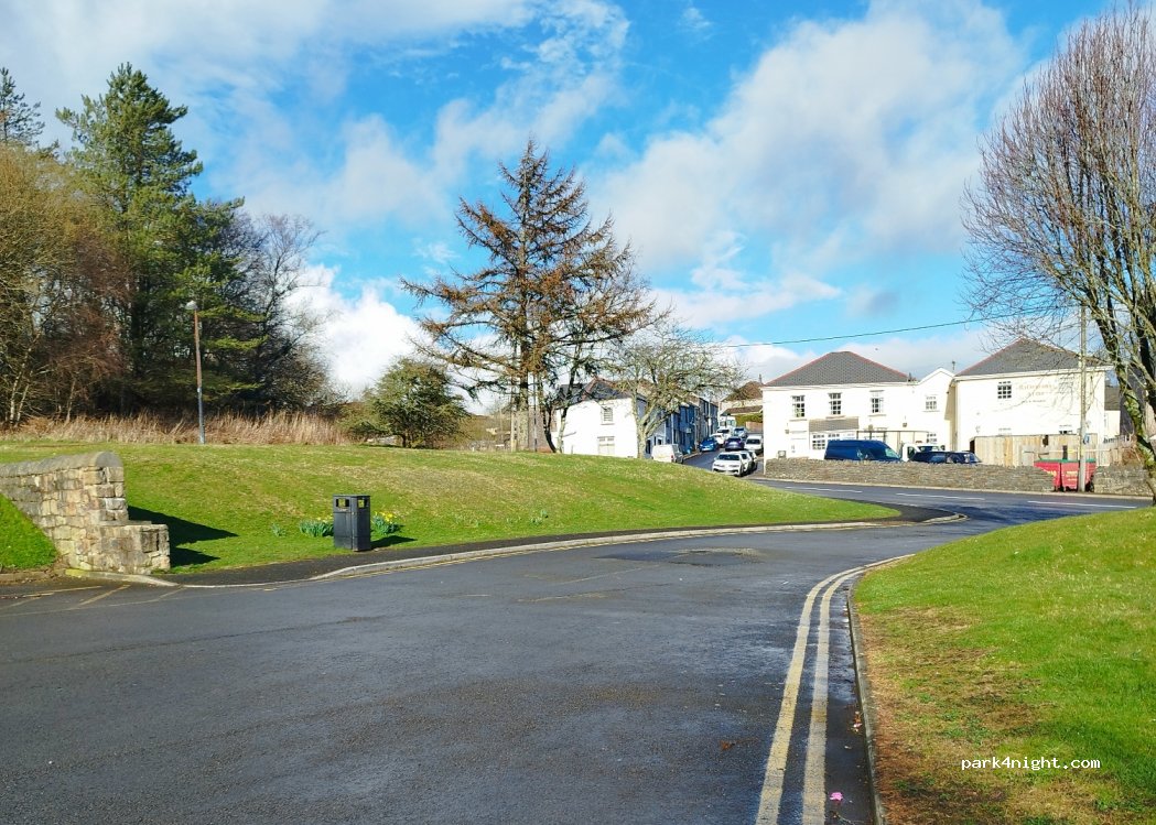 (NP4 9RG) Blaenavon - Abergavenny Road — foto 3