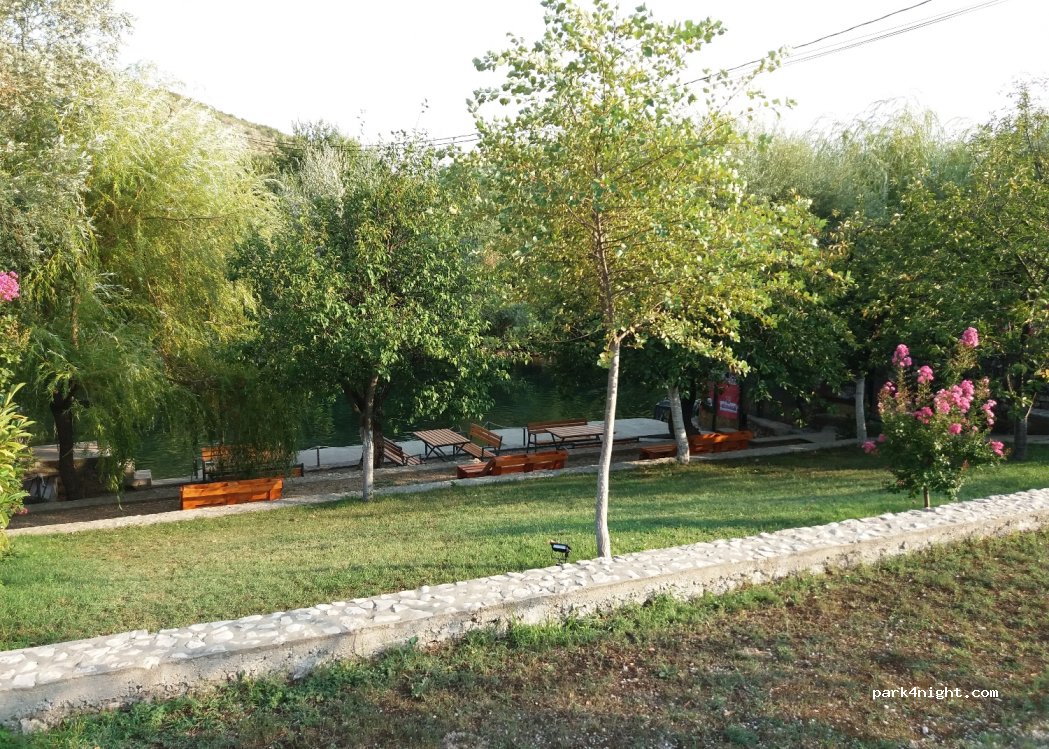 Autocamp Holiday — foto 2