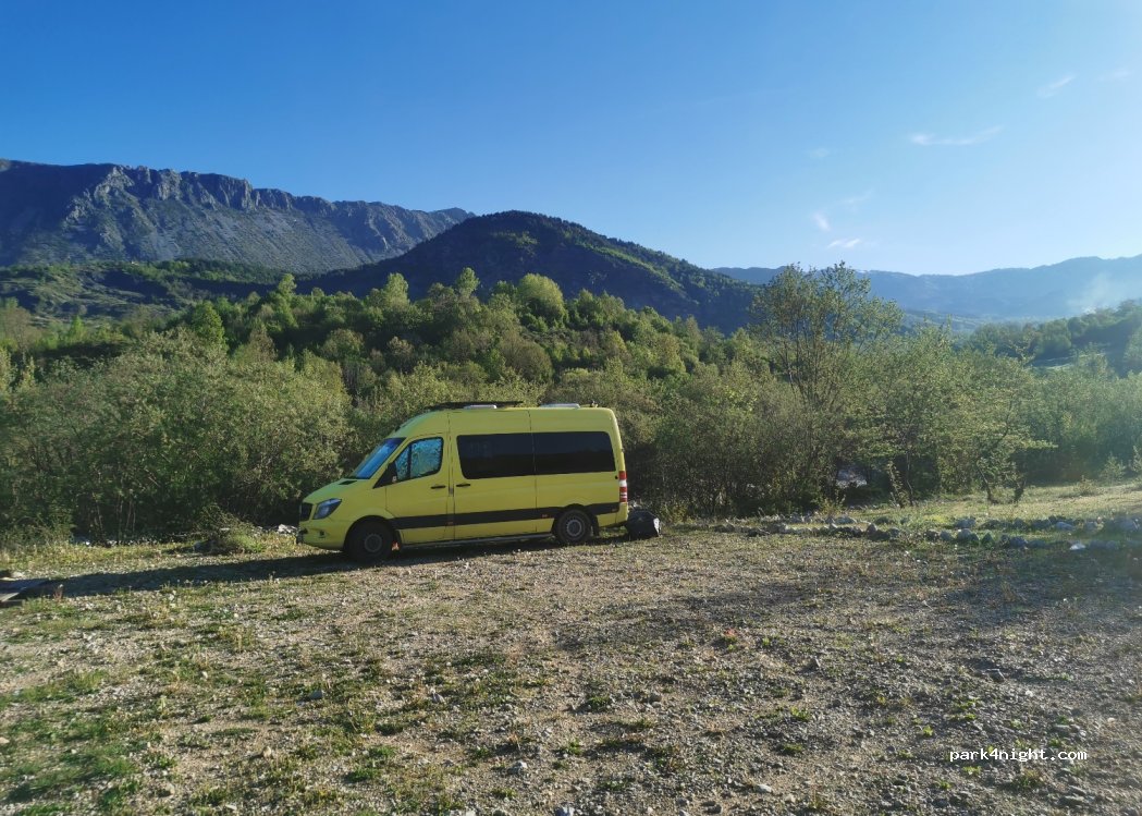 (83GH+F37) Shengjin I Madh - Unnamed Road — foto 2