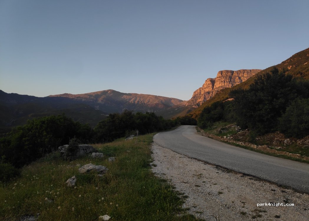 (440 04) Kentriko Zagori - Unnamed Road — foto 3