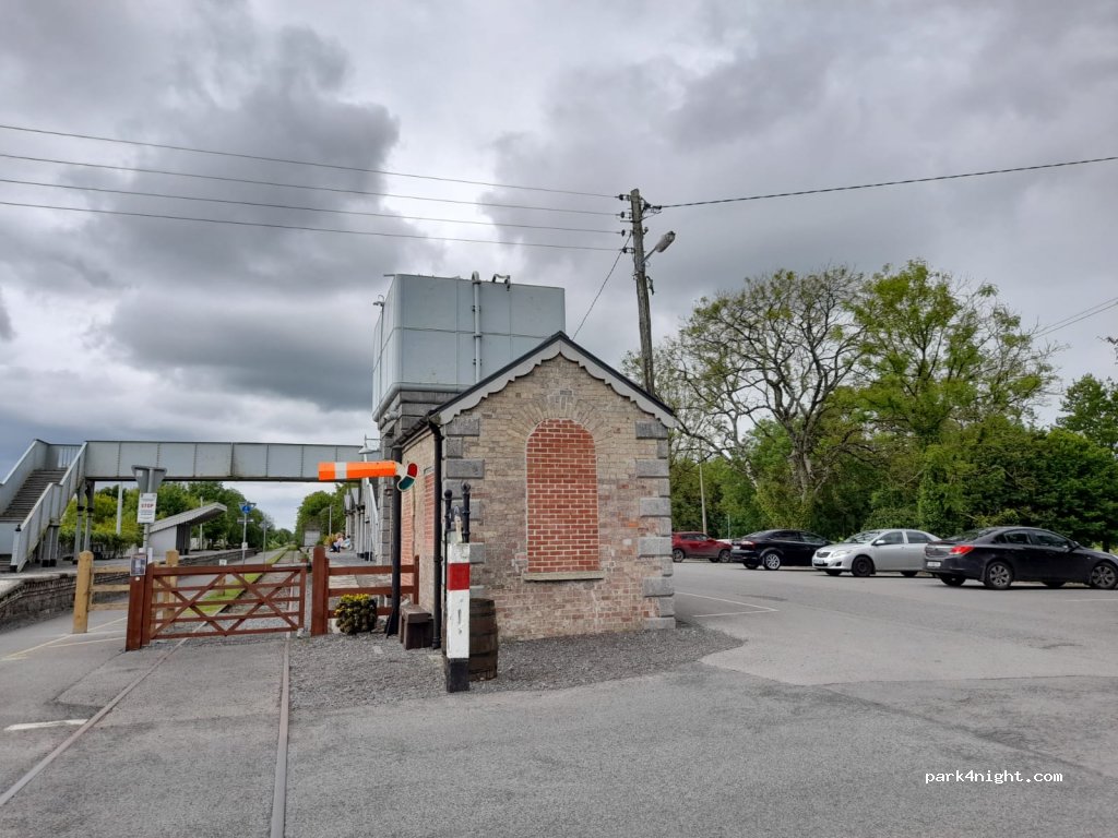 (N37 XP44) Moate - Station Road — foto