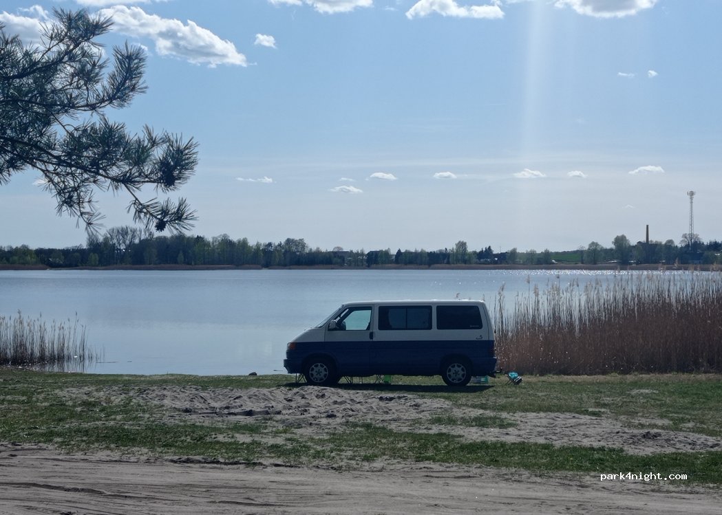 (64-919) Pniewo k Szczecinka - Unnamed Road — foto
