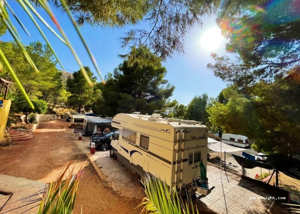 CAMPING PUIG CAMPANA — foto 5