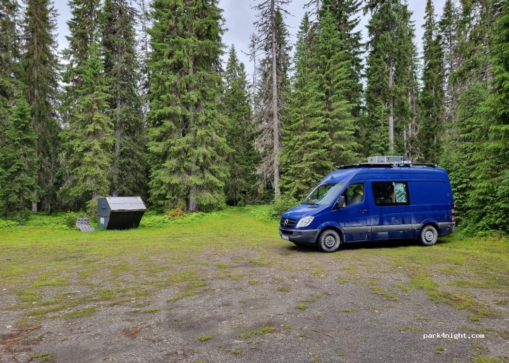 (7530) Bratbakken - Unnamed Road — foto