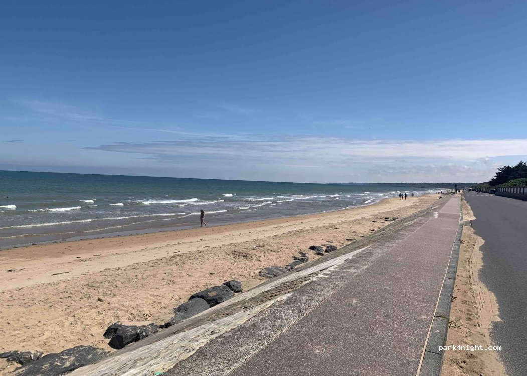 (14710) Vierville-sur-Mer - 12 Rue de la Mer — foto 3
