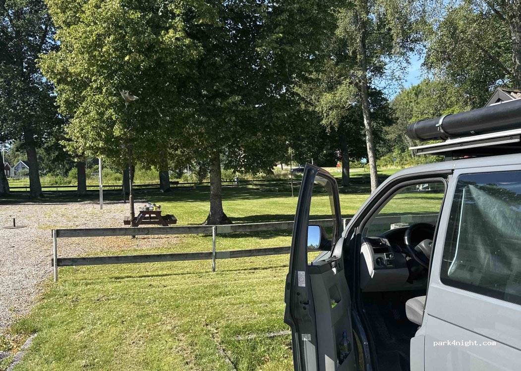 (732 49) Arboga - 8 Vinbäcksleden — foto 4