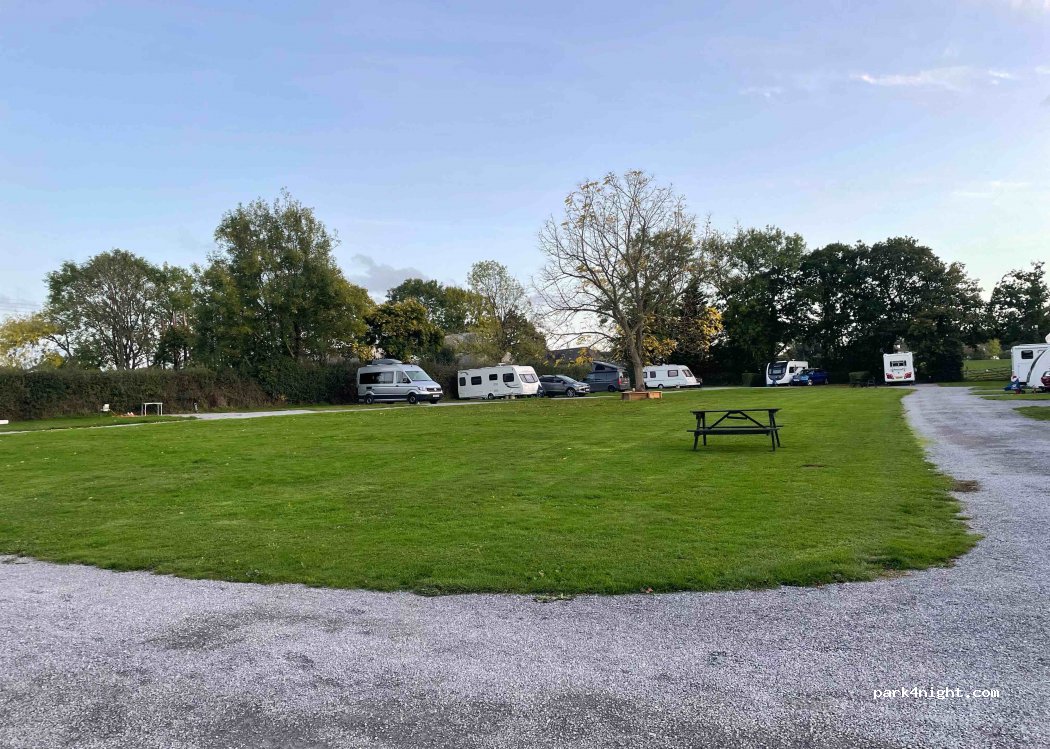 Browns Farm — foto 2