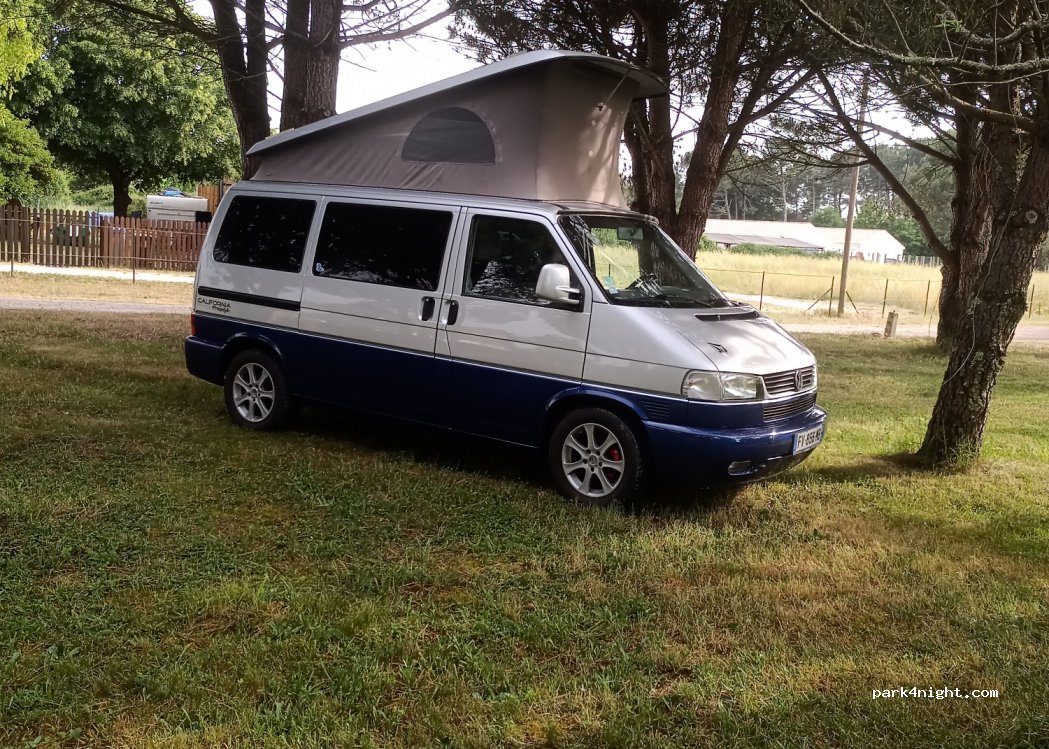 Camping Au Jardin et aire CC — foto