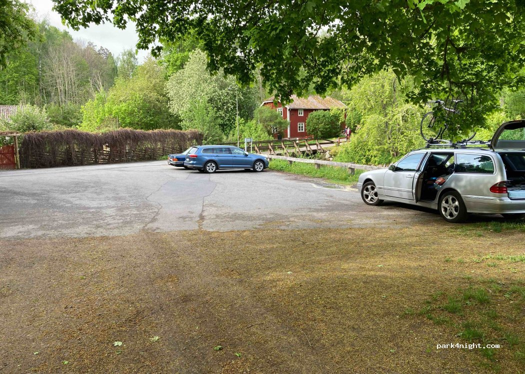 (563 92) Gränna - 3 RÖTTLE BY — foto 2