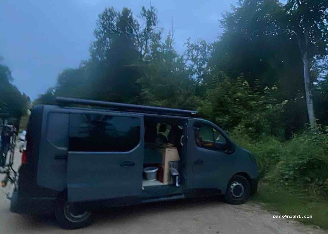 (77300) Fontainebleau - Avenue de Maintenon — foto 3