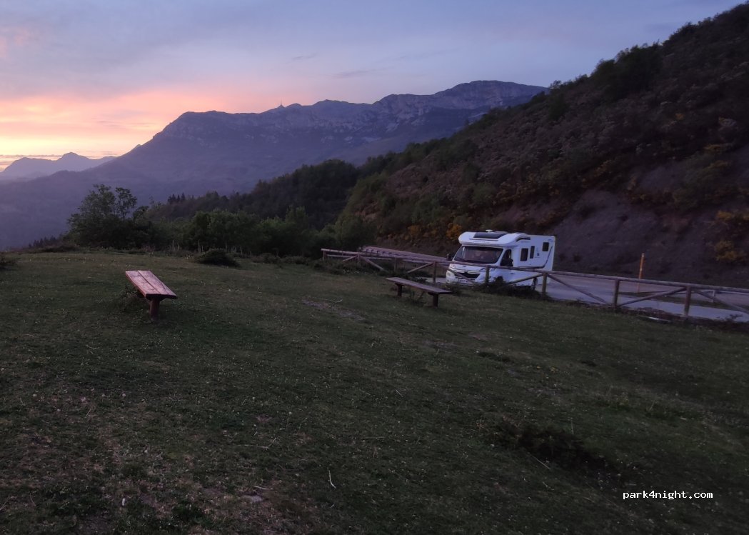 (33117) Asturias - 141A Lugar Llanuces — foto 2