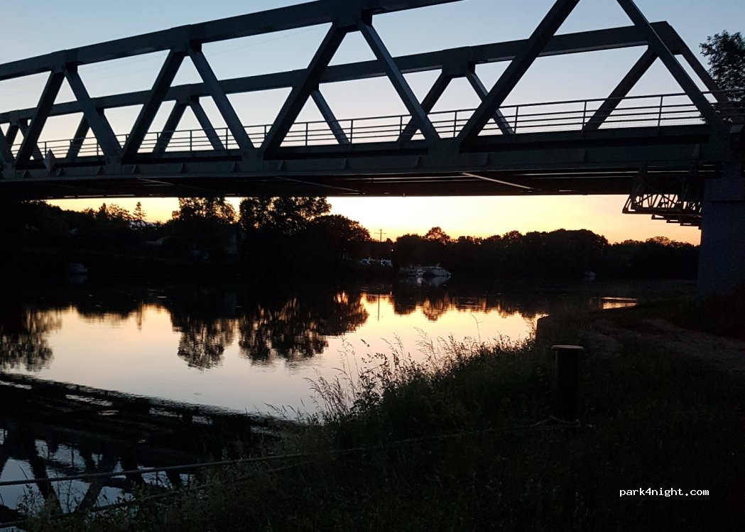(21760) Lamarche-sur-Saône - Pont Camille Baudry — foto
