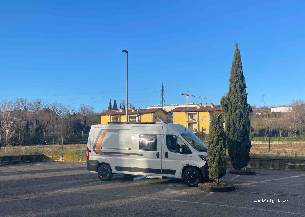 (25015) Desenzano del Garda - 98 Via Rimembranze — foto 2