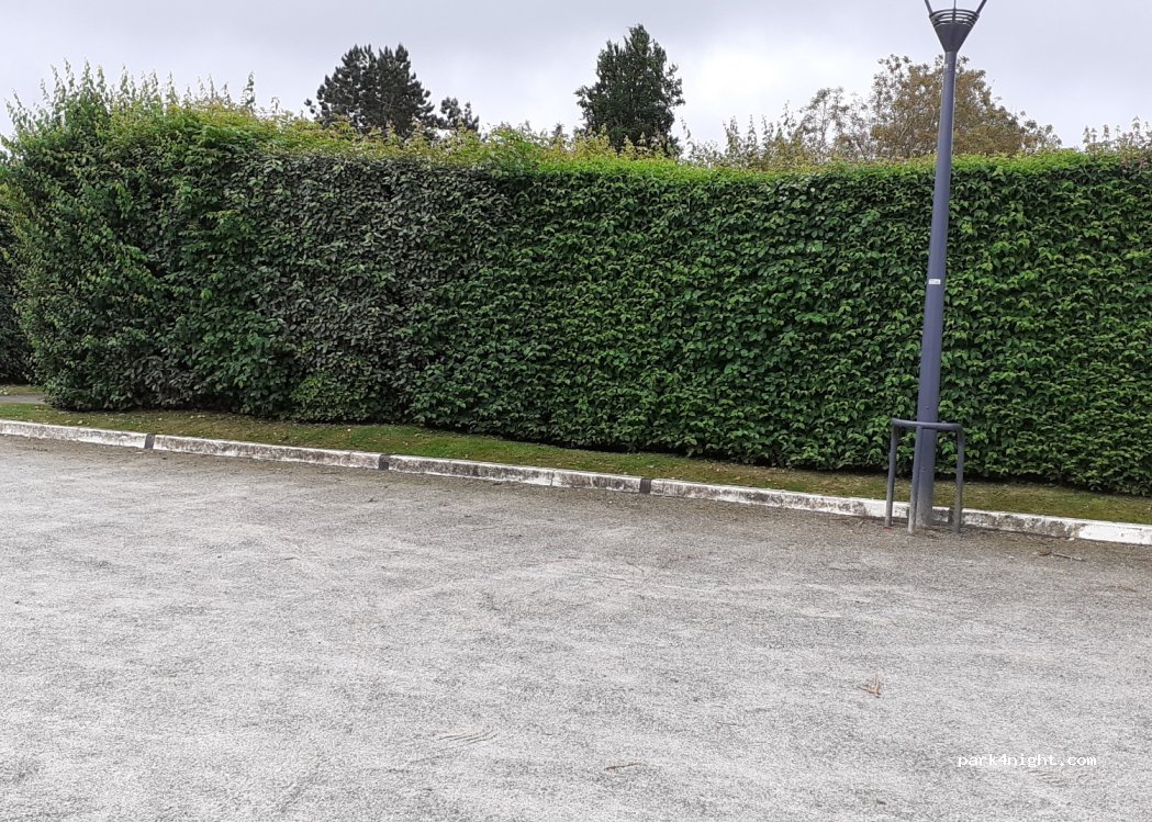 (61250) Lonrai - Rue Armand Donon — foto