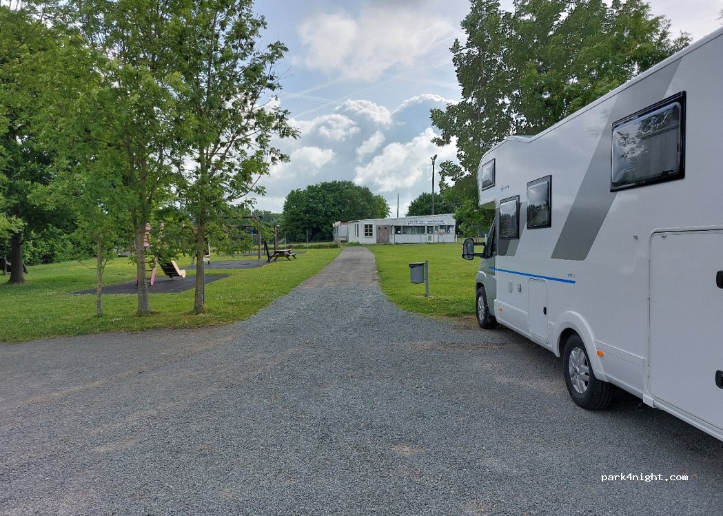 (9660) Brakel - 99 Hul — foto